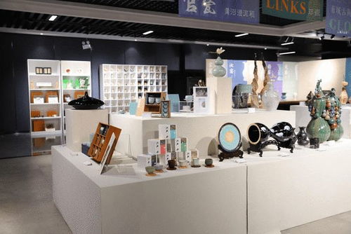 風(fēng)雅 宋 宋詞杯 系列文創(chuàng)產(chǎn)品亮相2025河南省文化旅游發(fā)展大會